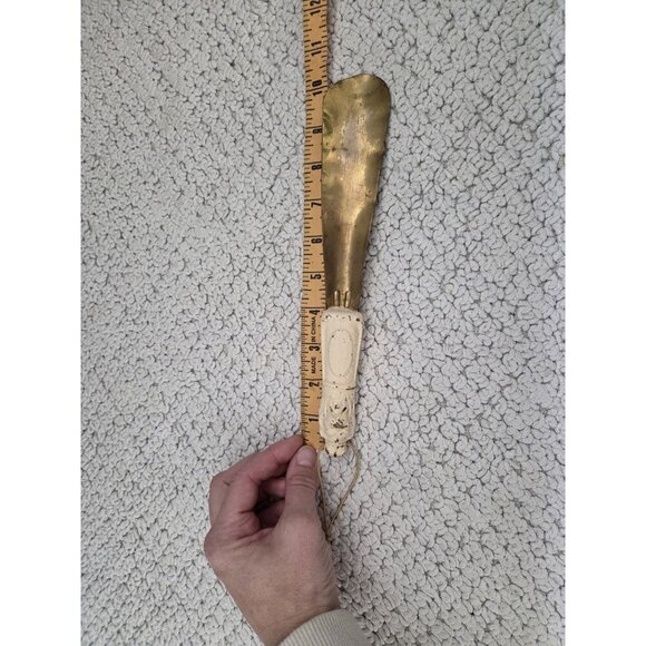 Vintage Jarman Lion Head Resin Carved Handle 24K Gold Plated Shoehorn - Picture 7 of 7